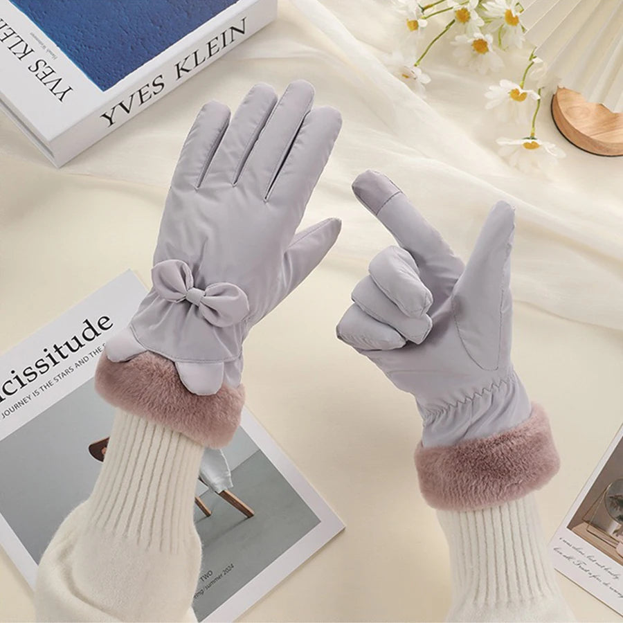 Elegant Touchscreen Winter Gloves for Women 7