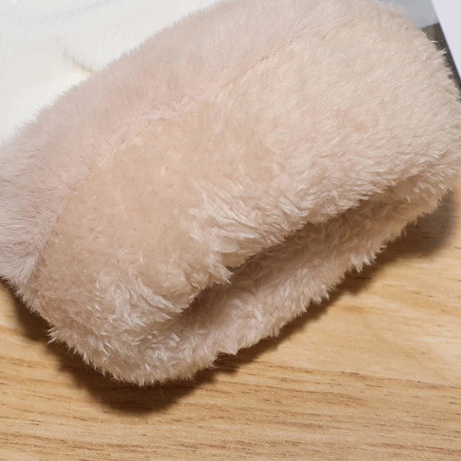 Elegant Touchscreen Winter Gloves for Women 3